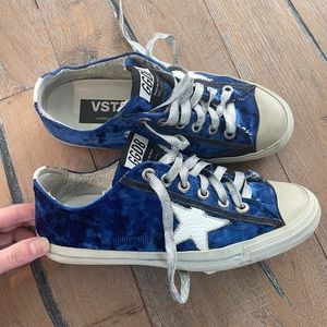 Golden Goose VStar2 Sneakers size 8, decent condition. Velvet material